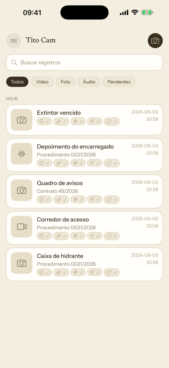 A lista de registros, cada cartão dizendo que camadas carrega.
